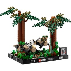 LEGO Star Wars Diorama Inseguimento con lo speeder su Endor 75353