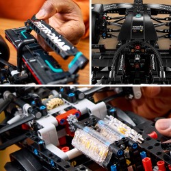 LEGO Mercedes-AMG F1 W14 E Performance