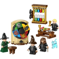 LEGO Harry Potter Castello di Hogwarts™  Cerimonia del Cappello Parlante™