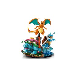 LEGO Pokémon 72153 Venusaur, Charizard e Blastoise, Kit di Modellismo 3D per Adulti con 3 Action Figure, Regalo da Collezione