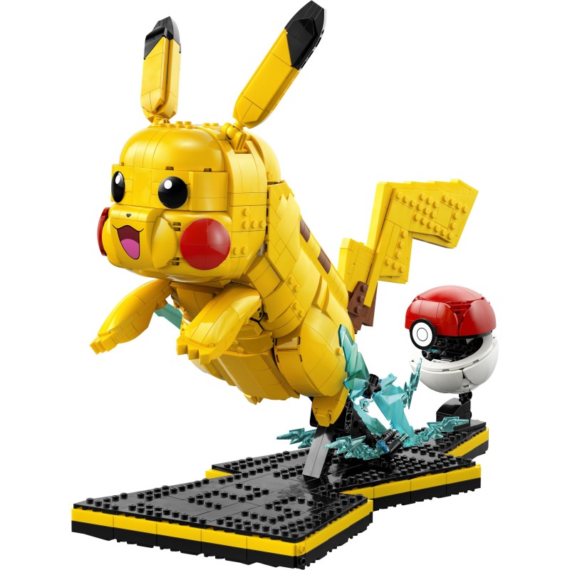 LEGO Pokémon 72152 Pikachu e Poké Ball, Kit di Modellismo con Figura Snodabile ed Espositore, Regalo per Gamer da Collezione